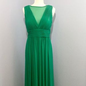 Formal dress — green — size 10